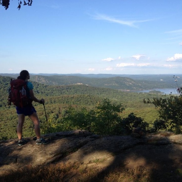 Meet your Posher, Caroline - Picture 2 of 2